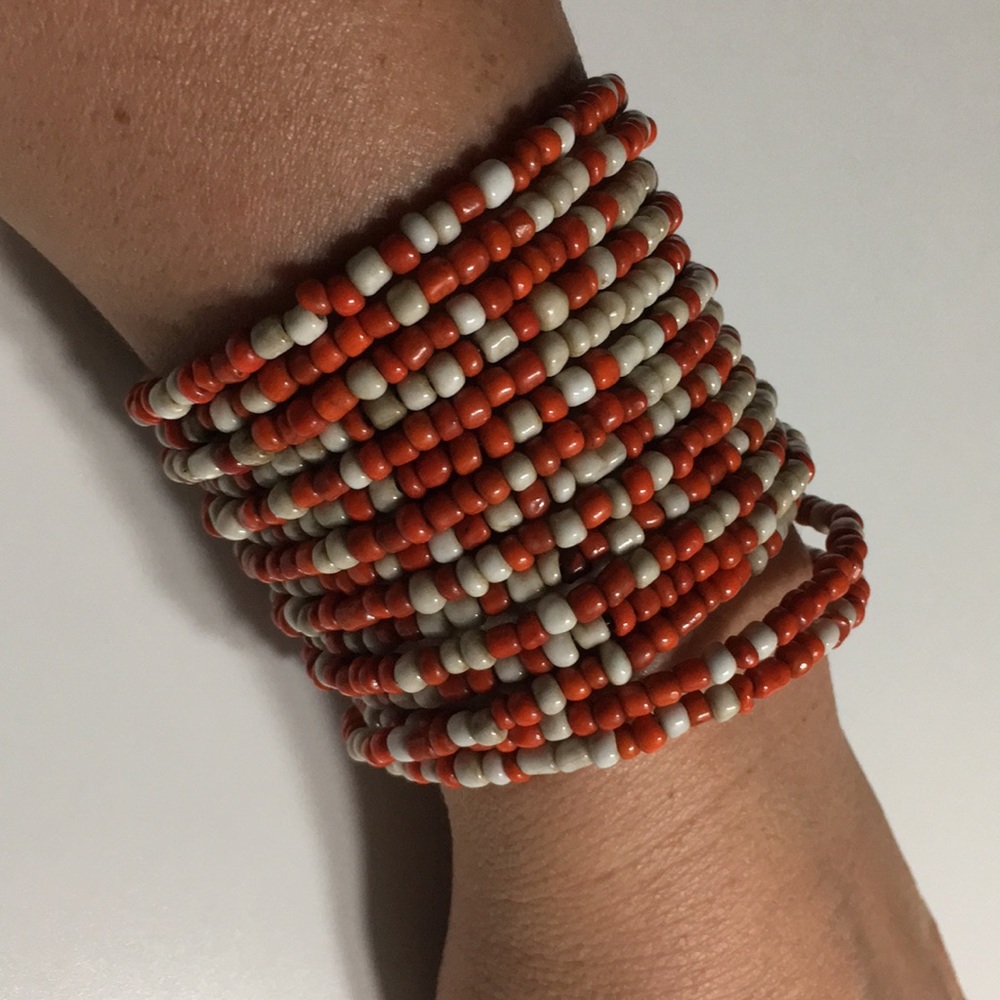 4/$20 Bead bracelet coral &white bead